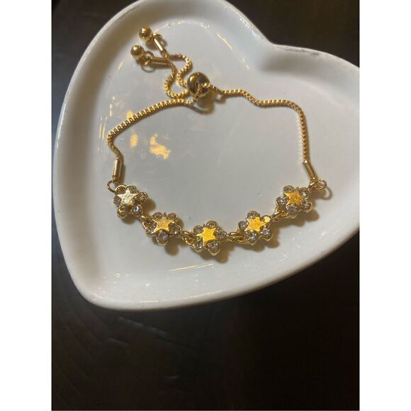 Gold Flower Adjustable Bracelet Jewelry Small - Picture 1 of 5